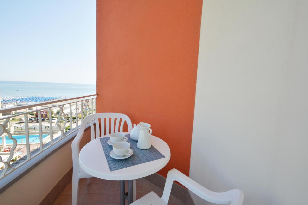 Hotel Fenice Gluten Free Milano Marittima Esterno foto