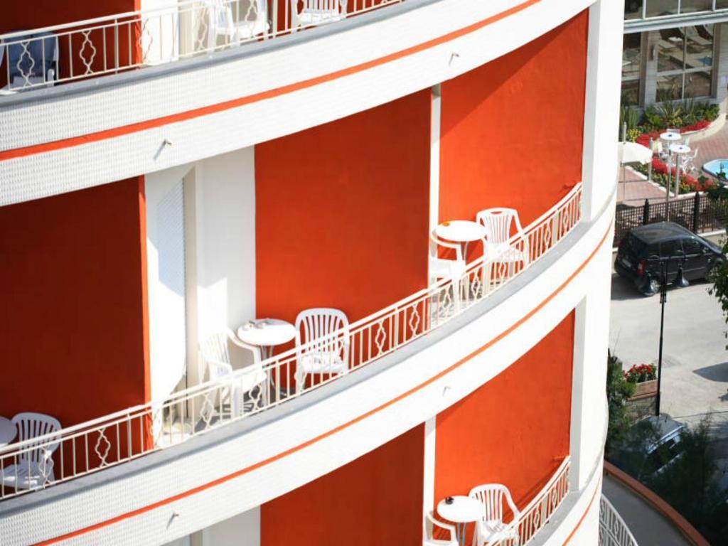 Hotel Fenice Gluten Free Milano Marittima Esterno foto